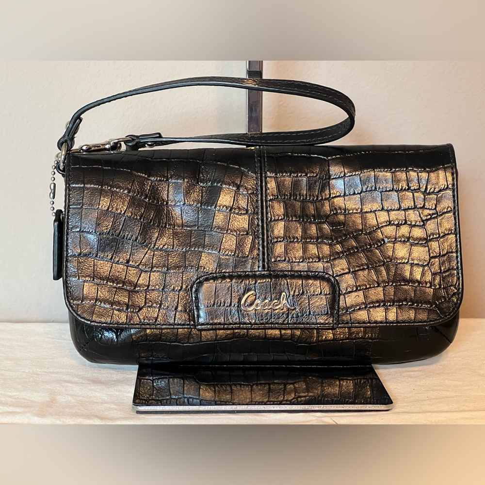 COACH Croc Embossed Leather Wristlet/Clutch/Mini Bag - NWOT